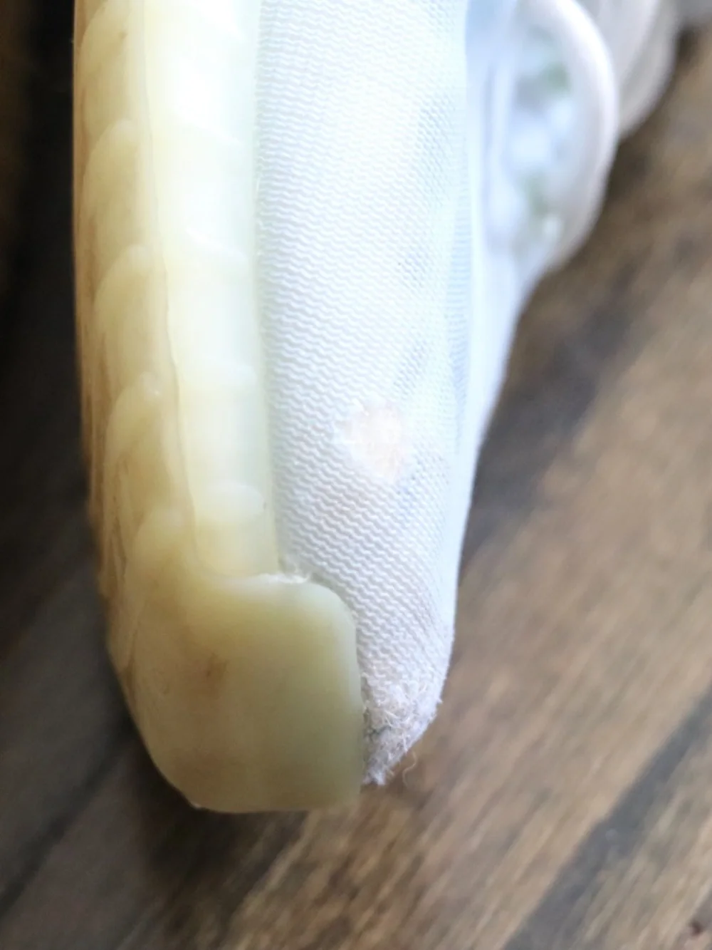 Adidas Yeezy Boost 350 V2 Mono Ice Low Top Athletic Sneaker Size 11 White Blue - Picture 6 of 16